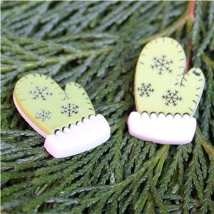 Christmas Button - Lime Snowflake Mitten
